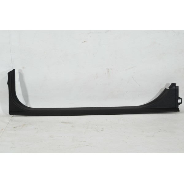 Soleira Dianteira Direita Volvo Xc90 2.9 2004 Descrição