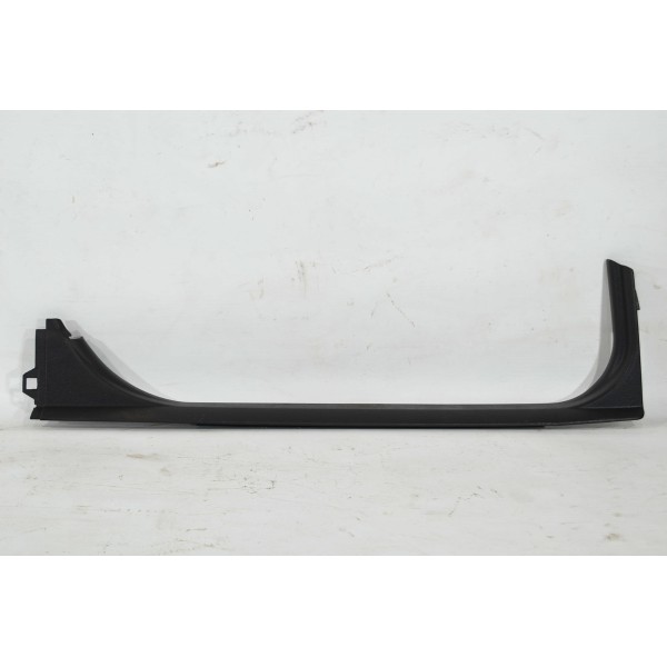 Soleira Dianteira Esquerda Volvo Xc90 2.9 2004 Descrição