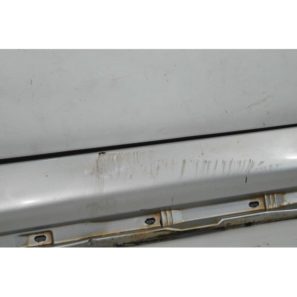 Spoiler Lateral Dianteiro Direito Volvo Xc90 2004(descrição)