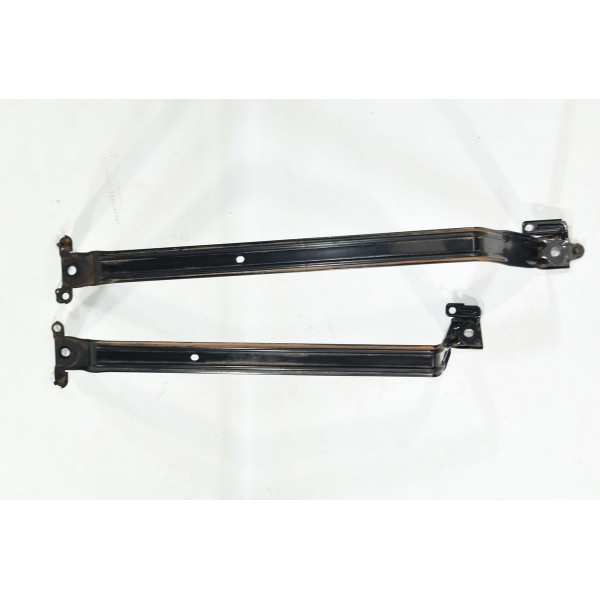 Par De Cinta Tanque De Combustivel Volvo Xc90 2.9 2004 Preto 2004