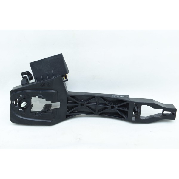 Base Suporte Maçaneta Traseira Direita Hyundai Creta 2.0 17 Preto