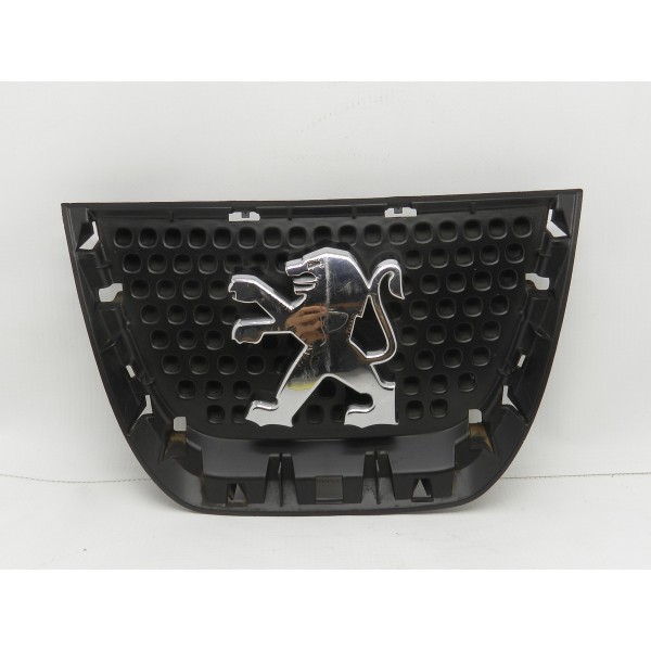 Emblema Parachoque Dianteiro Peugeot 3008 Thp 1.6 2011 Preto