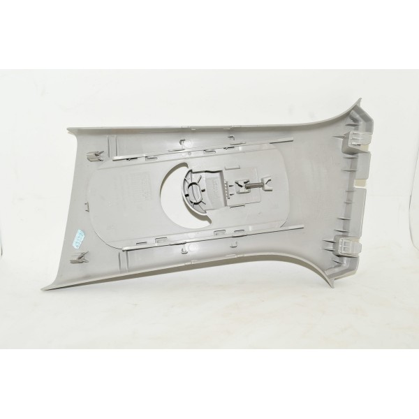 Acabamento Coluna Central Lado Direito Peugeot 3008 1.6 14