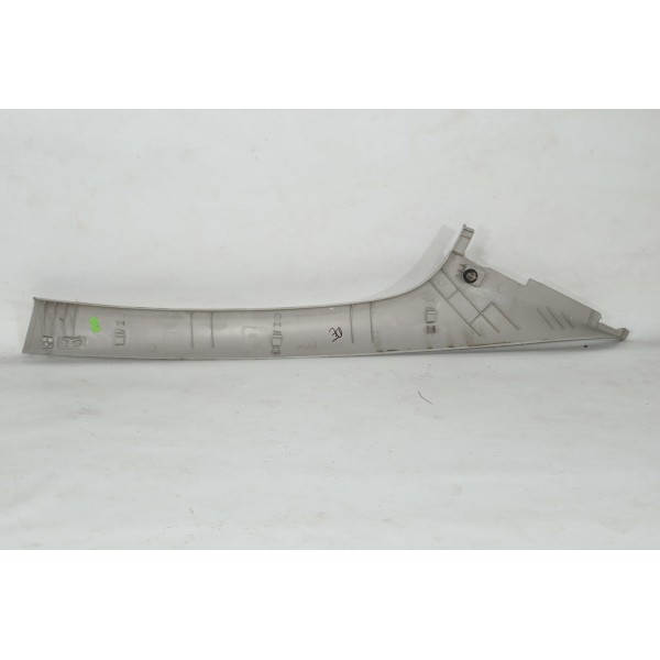 Acabamento Coluna Dianteira Esquerda Peugeot 3008 Thp 1.6 14