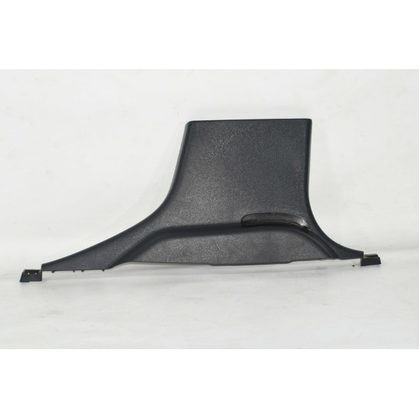 Base Coluna Central Lado Direito Peugeot 3008 Thp 1.6 2014