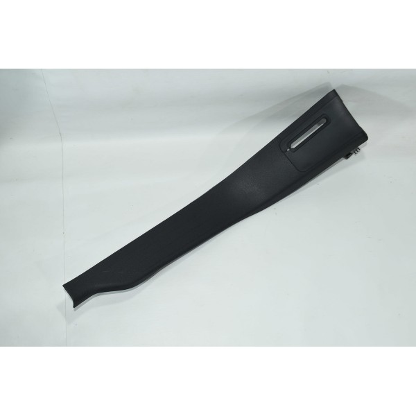 Acabamento Soleira Porta Traseira Direita Peugeot 3008 2014