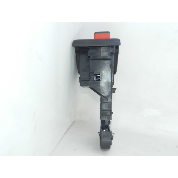 Trava Do Banco Traseiro Direito Vw Polo Tsi 1.0 2020