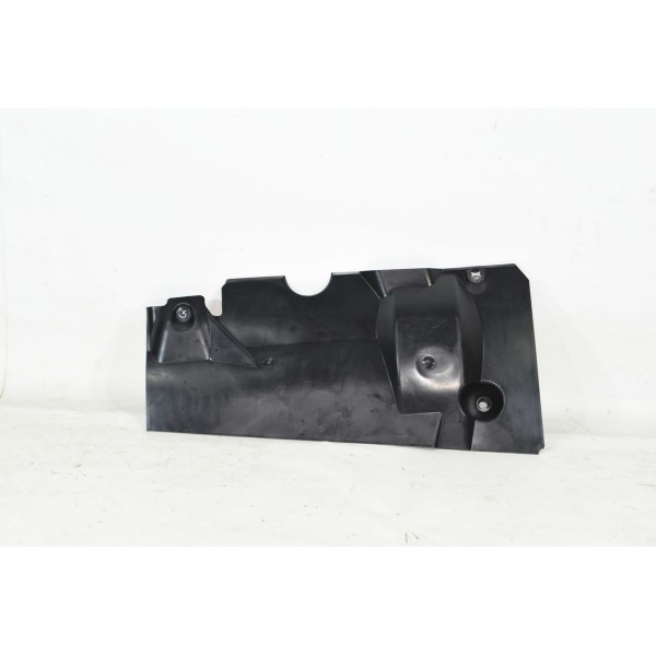 Acabamento Assoalho Traseiro Direito Peugeot 3008 Thp 16