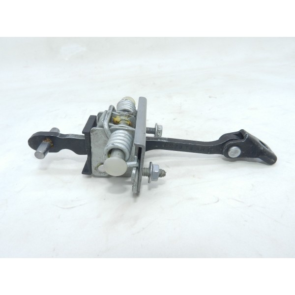 Limitador De Porta Traseiro Direito Peugeot 3008 Thp 1.6 16