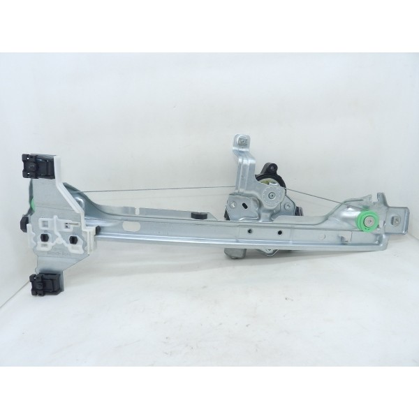 Maquina De Vidro Traseira Direita Peugeot 3008 Thp 1.6 2016