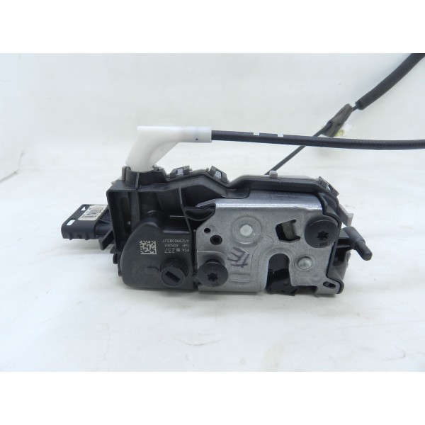 Trava Elétrica Traseira Esquerda Peugeot 3008 Thp 1.6 2016