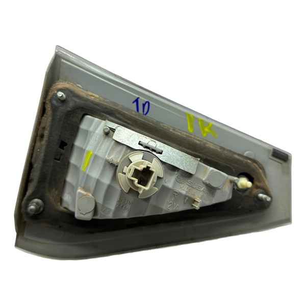 Lanterna Tampa Traseira Direita Subaru Impreza 2.0 2011 Direito/passageiro Transparente