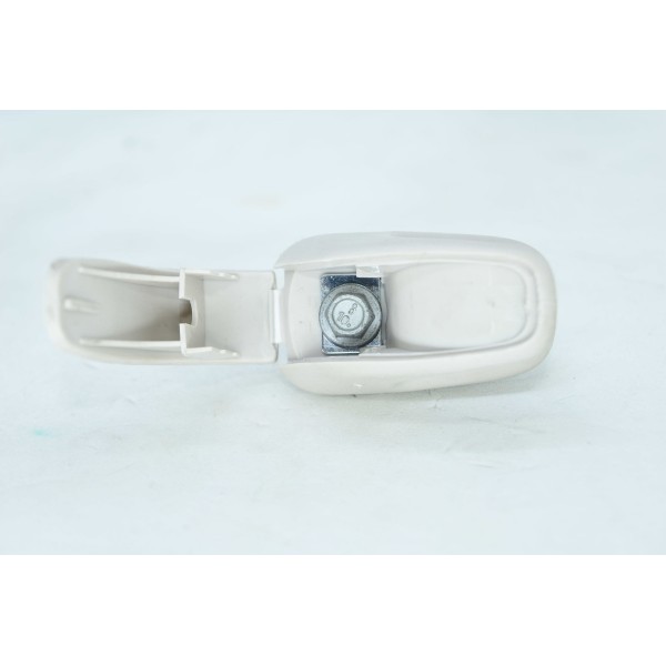 Suporte Gancho Traseiro Alça Pqp Cruze Hacth Ltz 1.4 17/18