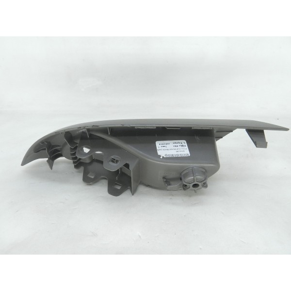 Moldura Botao Vidro Traseiro Direito Cruze Hatch Ltz 1.4 17