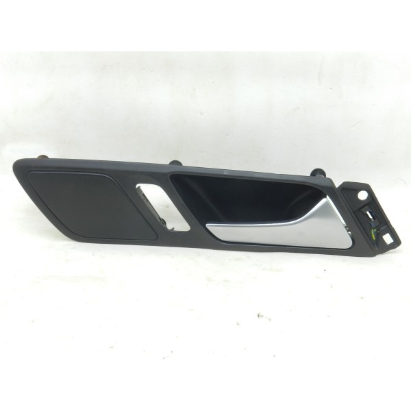 Maçaneta Interna Dianteira Direita Jetta 2.0 Tsi - Descrição Preto Dianteira