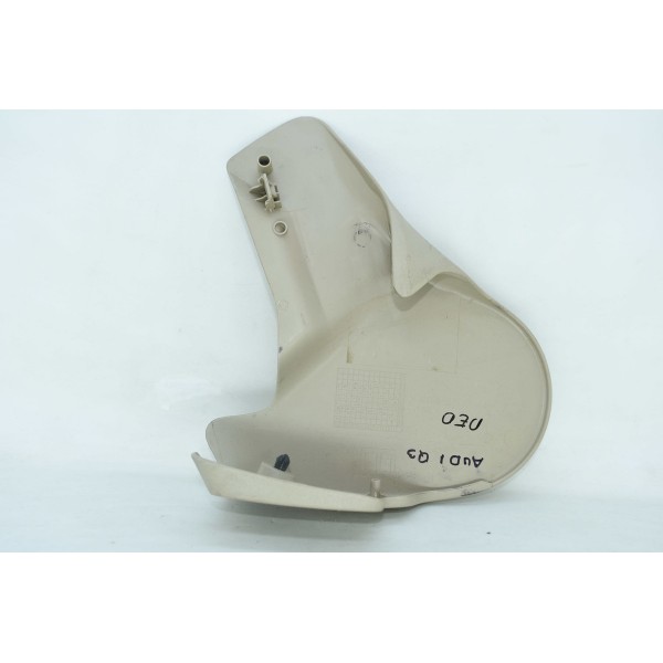 Moldura Banco Dianteiro Motorista Lado Direito Q3 2.0 Descri