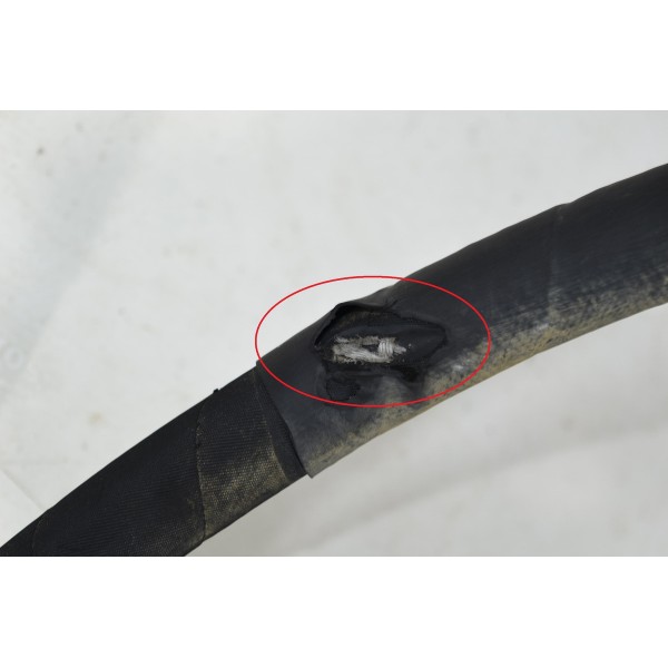 Mangueira Compressor Ar Condicionado Up Tsi 1.0 2017 Descri