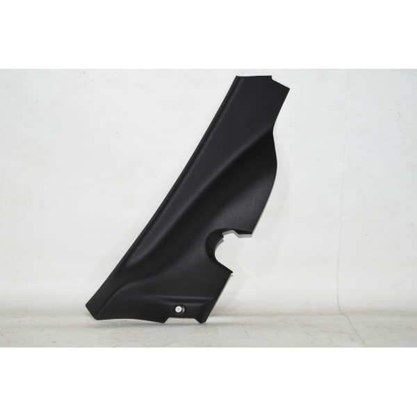 Acabamento Soleira Banco Traseiro Direito Up Tsi 1.0-descr.