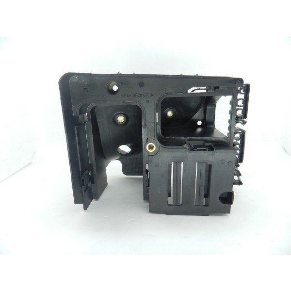 Suporte Caixa Fusivel Dianteiro Tiguan 2.0 Tsi 13