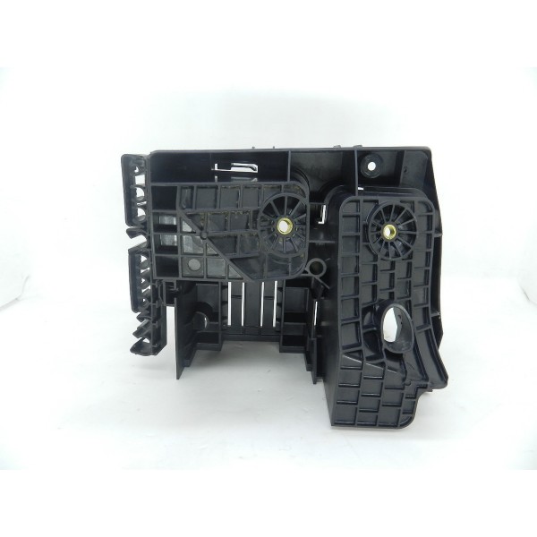 Suporte Caixa Fusivel Dianteiro Tiguan 2.0 Tsi 13