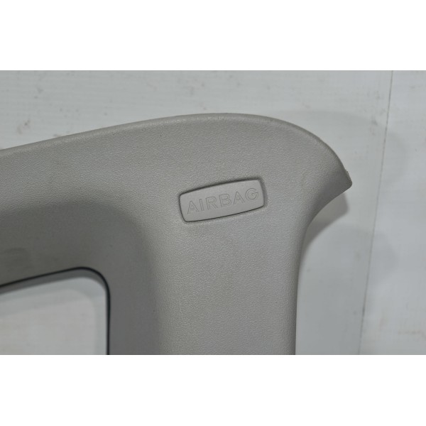 Acabamento Coluna Traseira Esquerda Vw Tiguan Tsi 2.0 13/17