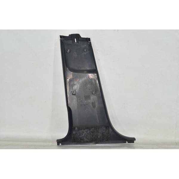 Acabamento Coluna Central Lado Direito Tiguan 2.0 Tsi 13/17