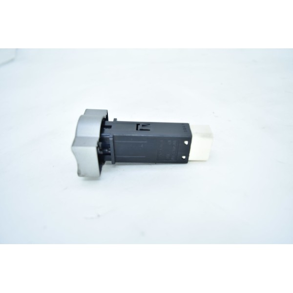 Botao Comando Abertura Porta Malas Chery Cielo 1.6 2012