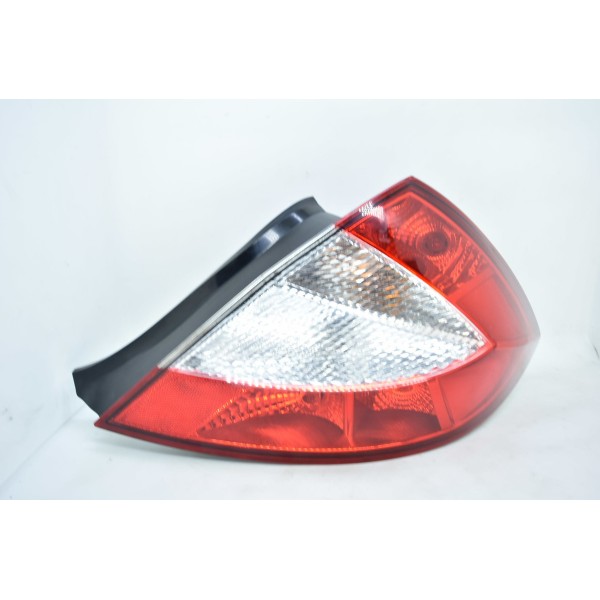Lanterna Traseira Direita Chery Cielo 1.6 Sedan 2012 Direito Vermelho