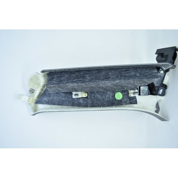 Acabamento Moldura Coluna Esquerda Audi A3 1.4 17