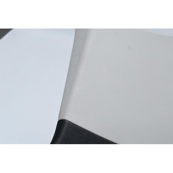 Acabamento Bagagito Traseiro Direito Bravo T-jet (detalhe)