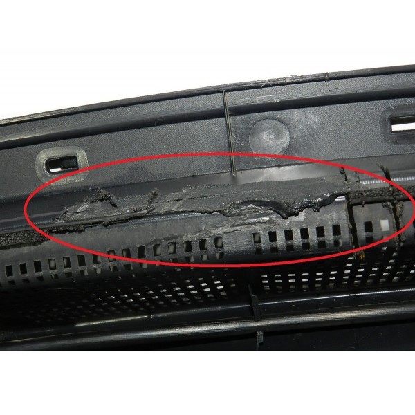 Churrasqueira Do Capo Parabrisa Tracker 2017/18 - Descrição