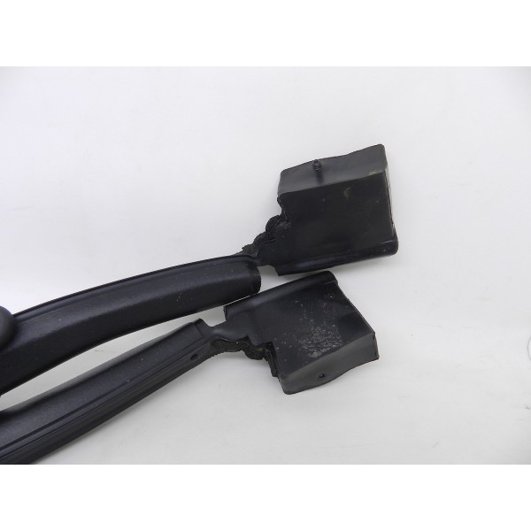 Borracha De Vedação Do Capo Gm Tracker 1.4 17/18