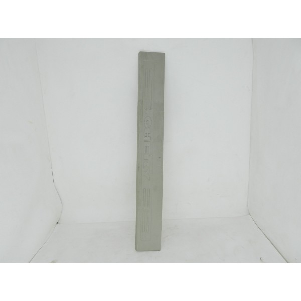 Soleira Porta Dianteira Direita Chery Cielo 1.6 2012 Preto