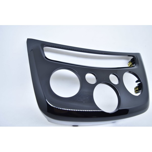 Moldura Black Piano Comando Ar Condicioando Gm Tracker 2017