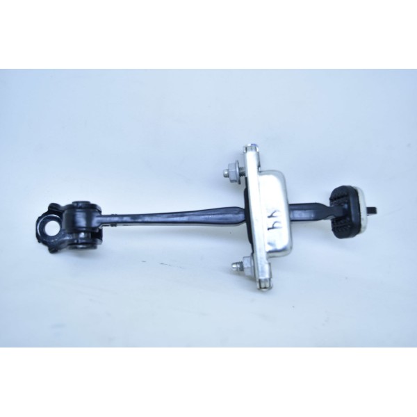 Limitador De Porta Dianteira Pssageiro Tracker 17/18