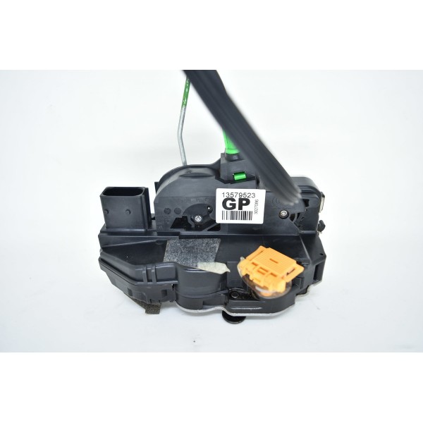 Trava Életrica Porta Dianteira Direita Tracker 1.4 17/18