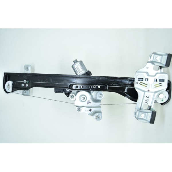 Máquina De Vidro Dianteira Direita Tracker 1.4 17/18