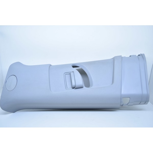 Acabamento Coluna Dianteira Direita Gm Tracker 17/18