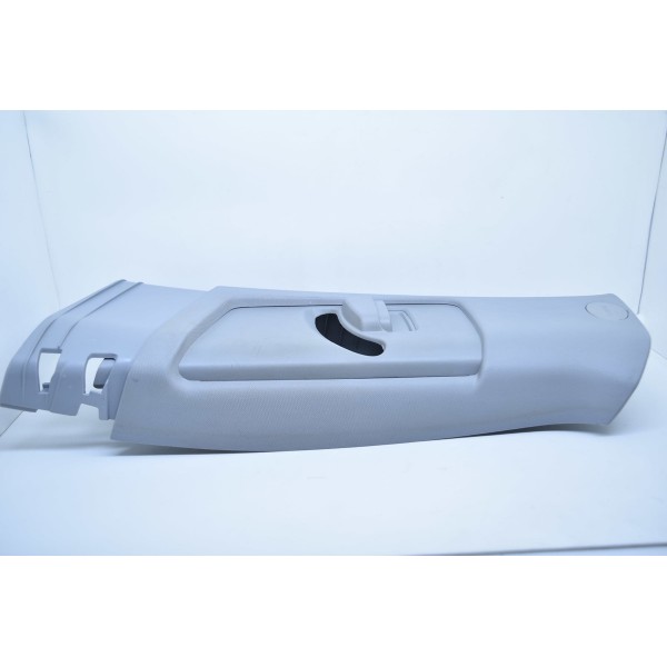 Acabamento Coluna Dianteira Direita Gm Tracker 17/18