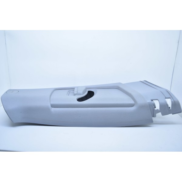 Acabamento Coluna Dianteira Esquerdo Gm Tracker 1.4 17