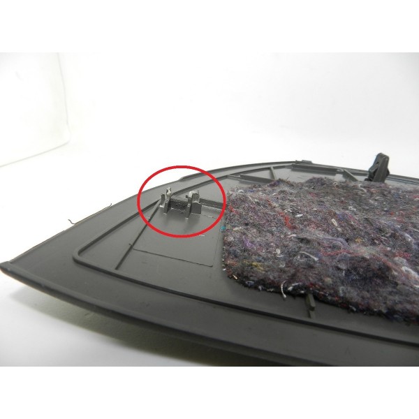 Acabamento Lateral Tabelier Direito Chery Cielo 12 *desc Preto