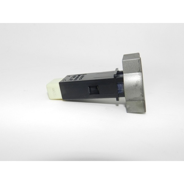 Botao Abertura Porta Malas Chery Cielo 1.6 2012 - Descrição