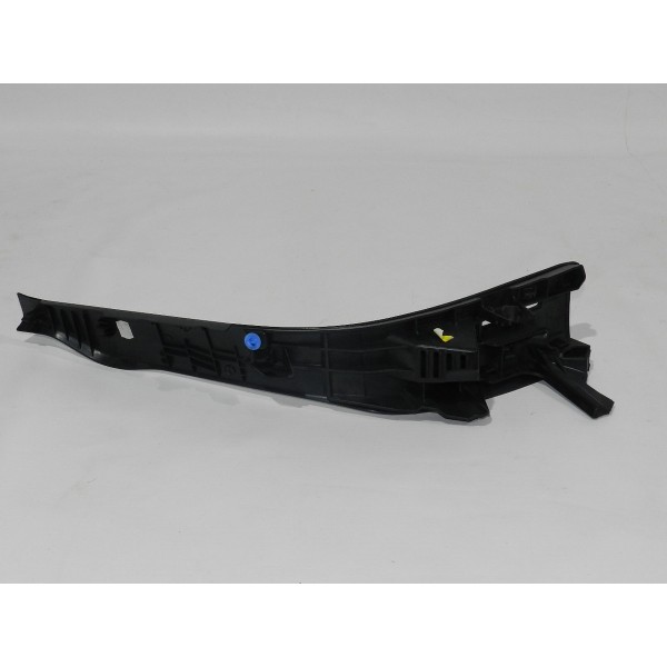 Soleira Da Porta Traseira Esquerda Peugeot 3008 2014