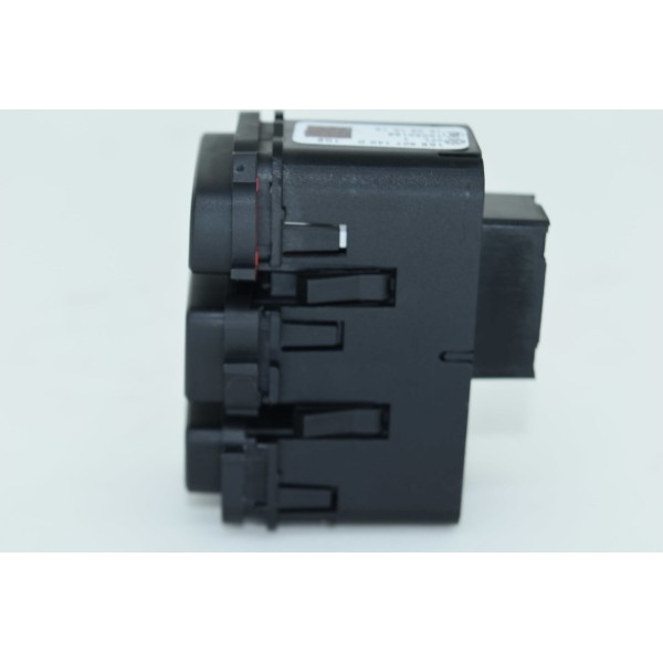 Botao Alerta Trava Desembaçador Vw Up Tsi 1.0 15/16