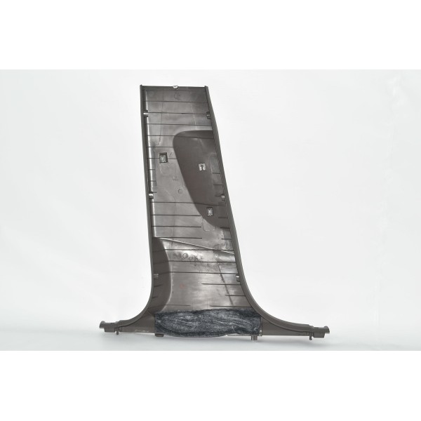 Acabamento Coluna Central Lado Direito Audi Q3 2.0 Tfsi 14