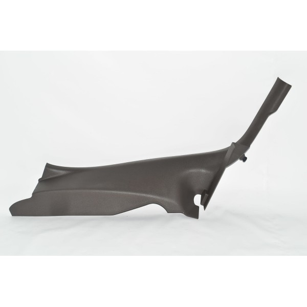 Acabamento Coluna Banco Traseiro Esquerdo Audi Q3 2.0 Tfsi