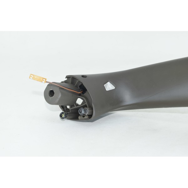 Moldura Botão Vidro Dianteiro Direito Audi Q3 2.0 Descrição