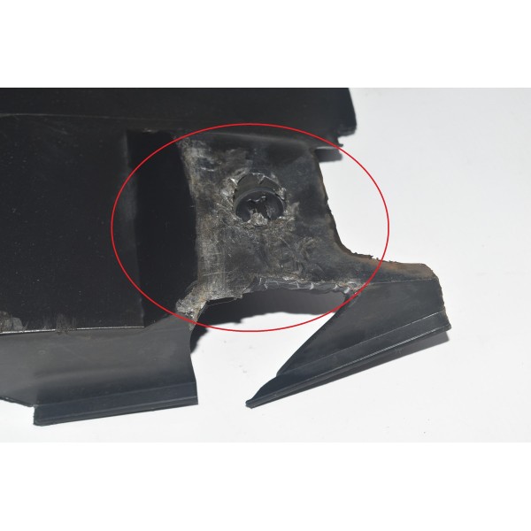 Acab. Externo Traseiro Direito Peugeot 308 1.6 14 Descrição