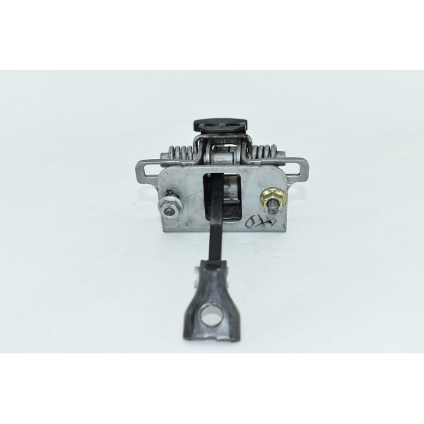 Limitador Porta Traseira Direita Peugeot 308 Thp 1.6 14