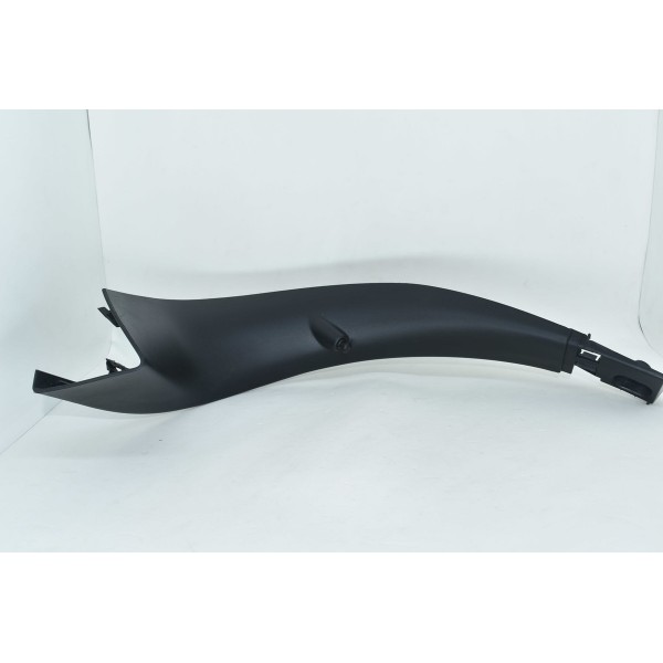 Acabamento Porta Malas Esquerdo Cordinha Tampa Peugeot 308